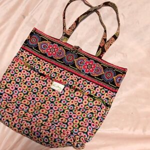 🎉Vera Bradley Tote Bag. Multi-Colored Daisy's and Flowers.